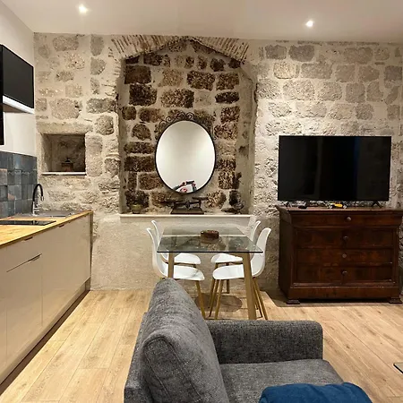 Aparthotel Le Beffroi Tournon-dʼAgenais