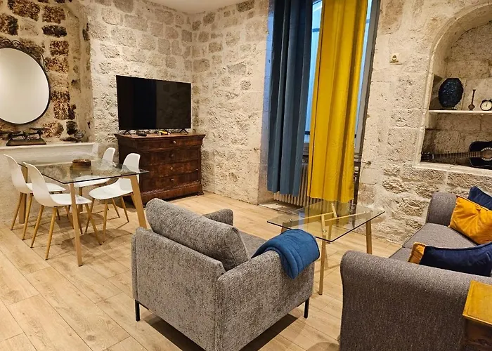 شقة فندقية Le Beffroi Tournon-dʼAgenais